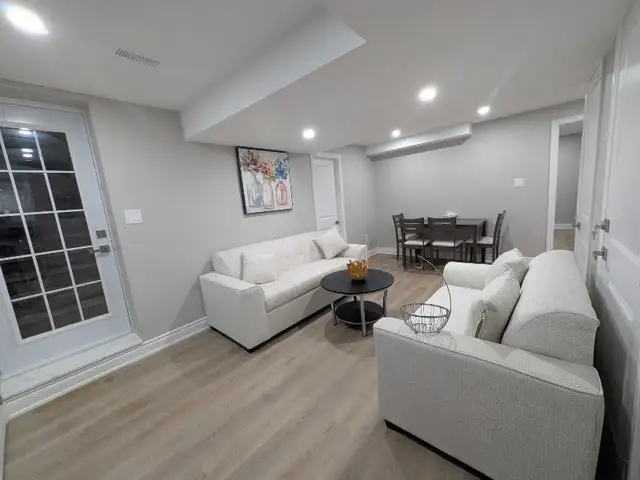 New 3 bedroom/ 2 bathroom Furnished apartment for rent