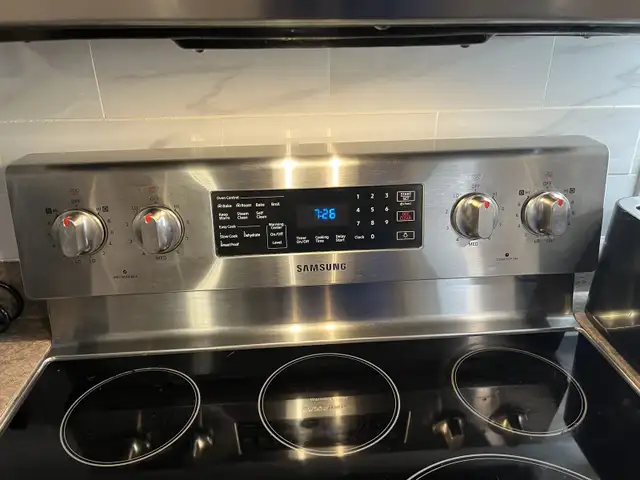 Range Stove for Sale in Stoves, Ovens & Ranges in Cole Harbour - Image 5