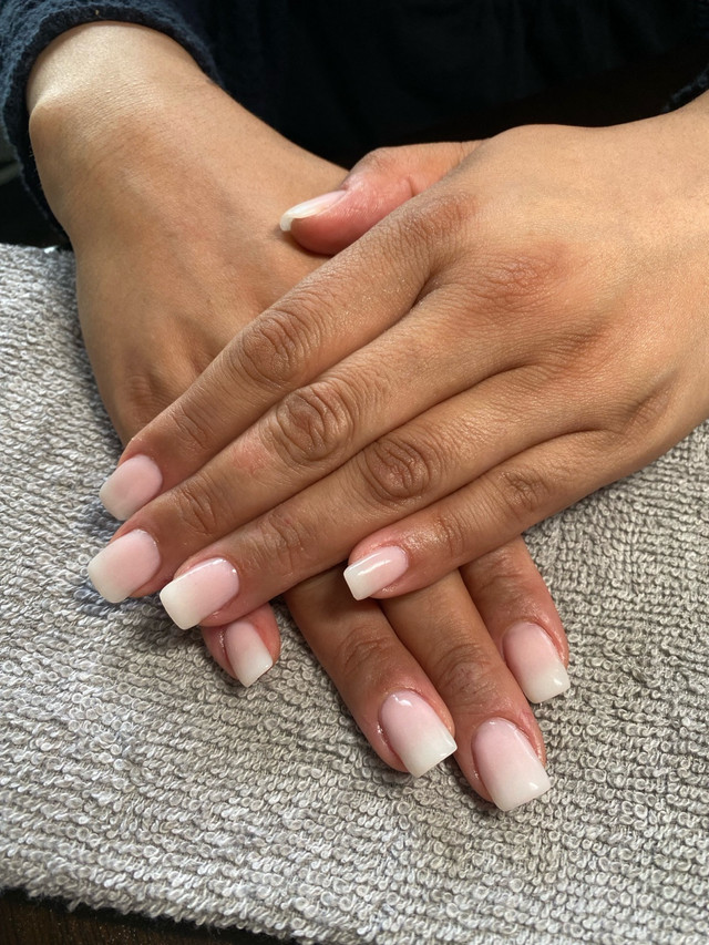 Manicure  shellac in Other in Calgary