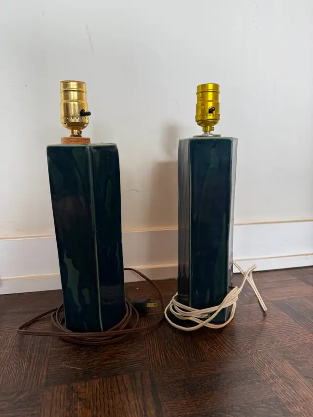 Pair of Vintage Ceramic Table Lamps in Indoor Lighting & Fans in City of Toronto - Image 8