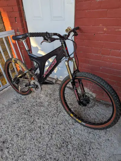 Specialized Big Hit FSR Downhill bike, View more