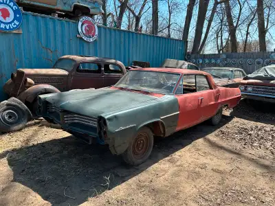 Parting out 1964 Pontiac 4dr ht. Lots of good parts left on this car. Phone or text for pricing on p...