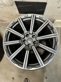 Audi Q7 20” rims with tires