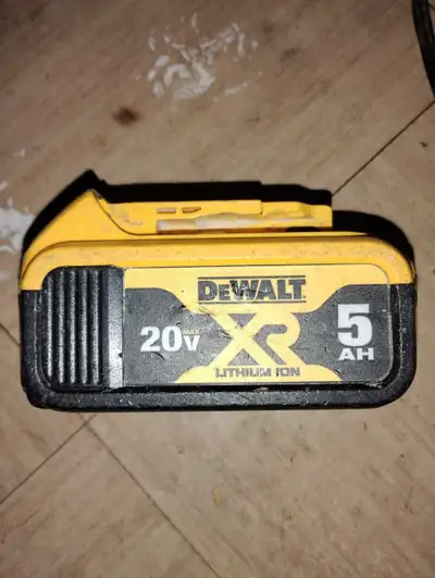 DeWalt 5amp 20v. battery , View more