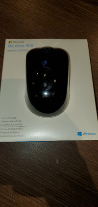 Selling brand new microsoft wireless 900 mouse L@@K
