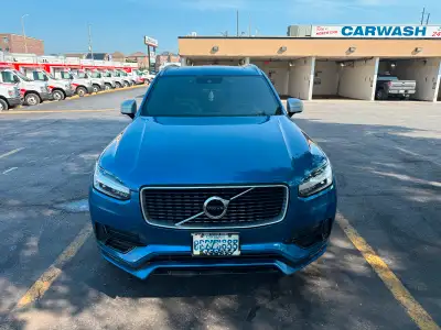 R design t6, clean carfax no accidents, vehicle well taken care of. Bursting blue exterior, r design...