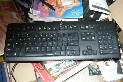 HP Wired Computer Keyboard SK-2025, View more