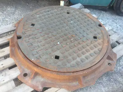 Couvert d'égout manone regard pluvial  Canal Laperle S100F, View more