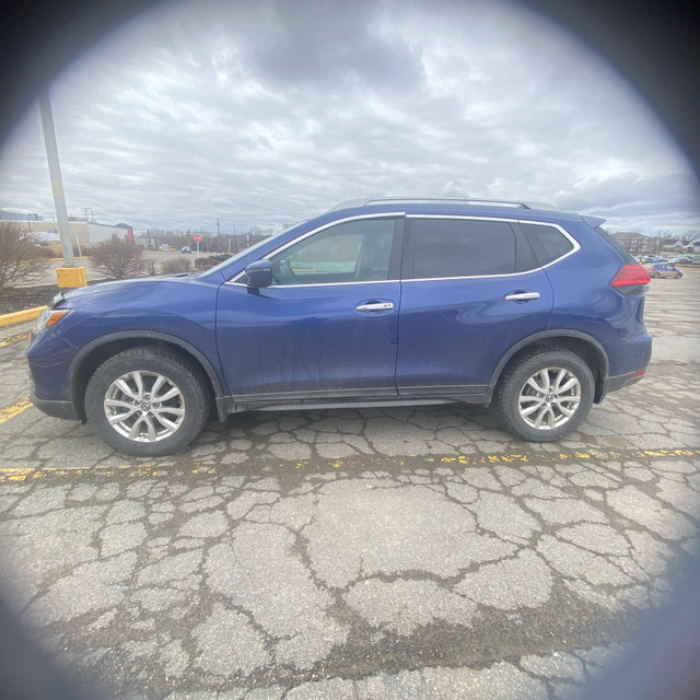 2017 Nissan rogue  in Cars & Trucks in New Glasgow - Image 3
