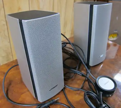 BOSE COMPANION 20 ACTIVE SPEAKERS LAPTOP AMAZING SOUND!, View more