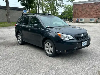 2014 Subaru forester 2.5 L engine All wheel drive 6 speed manual transmission Heated seats Power sea...