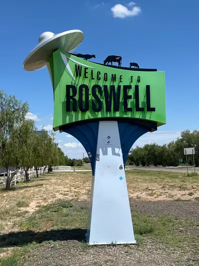 Singer/Guitar looking to jam, View more