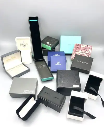 Small gift boxes, View more