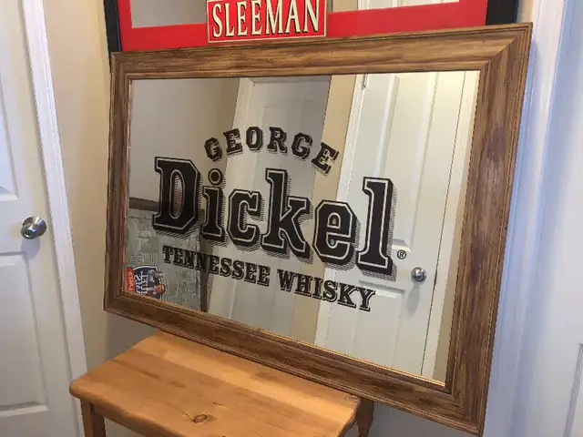 Vintage GeorgeDickel Tennessee Whisky mirror ExcellentCondition in Arts & Collectibles in Calgary - Image 4