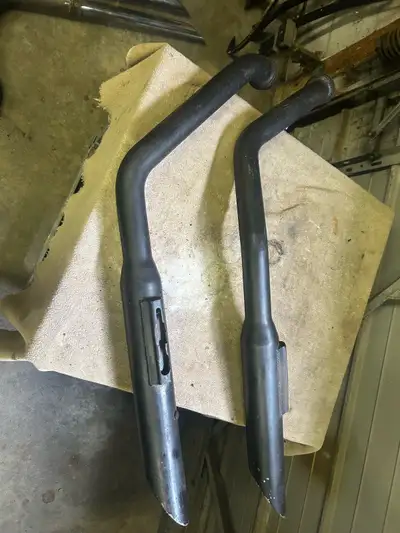 Harley Davidson shovelhead black exhaust with removable baffles In good shape $150 obo
