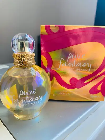 The Brand new and discontinued Britney fragrance! Paid over 200$