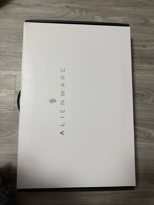 Alienware m18 R2 gaming laptop in Laptops in City of Toronto