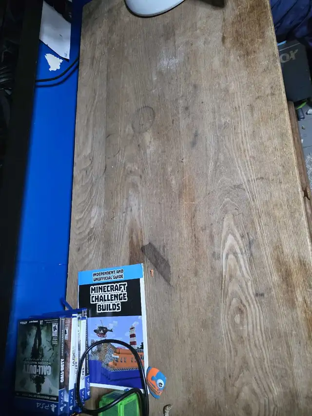 Antique Cabinet in Hutches & Display Cabinets in Napanee - Image 4