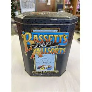Vintage Bassett All Sorts Tin Can in Arts & Collectibles in Bedford - Image 2