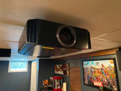 JVC Reference 4K eShift3 DLA-X550R Projector **LOOK**, View more