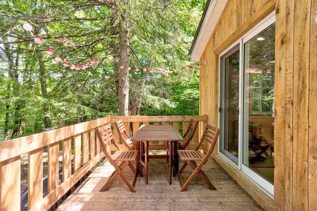 Chalets tout équipés en nature — près de Montréal - chien permis in Quebec in Canada - Image 2