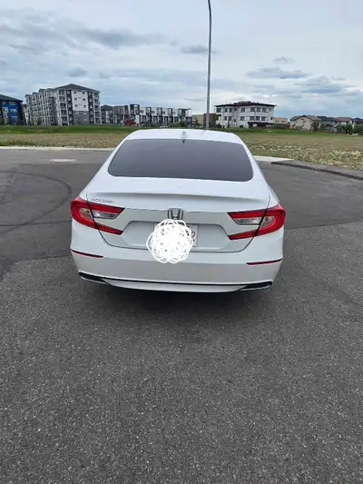 - 2019 Honda Accord LX - 1.5L Turbo - Color: Pearl White 3 Tier Paint - Kilometers - 126,000 km - La...