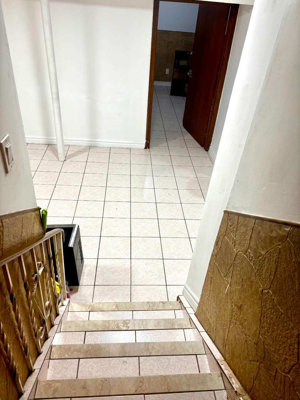 2 Bedroom Basement For Rent 4