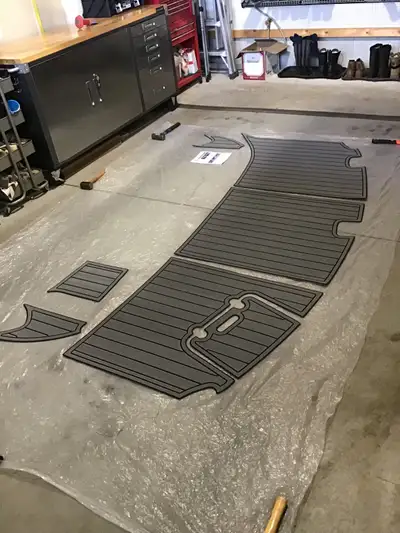 Top quality Marine Mat custom swim platform decking for 2009 Rinker 340EC (or similar) 3M industrial...