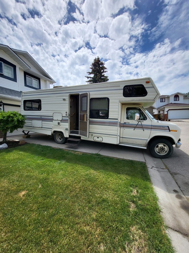 1990 Ford Cutaway RV RVs & Motorhomes Calgary Kijiji