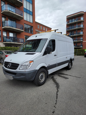 2012 Mercedes-Benz Sprinter Van 2500