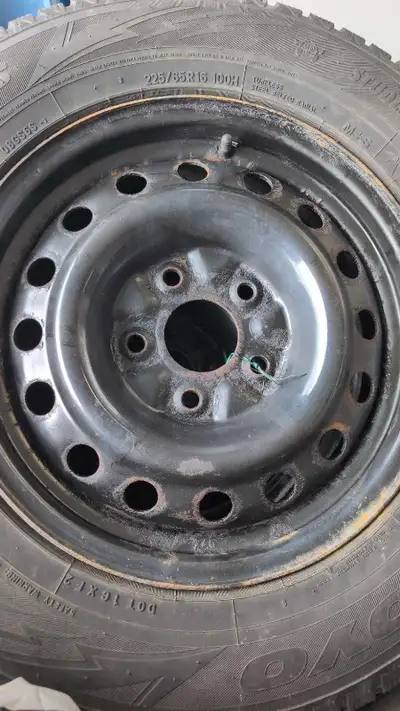 Currently on Rims fitting Dodge Grand caravan 2009