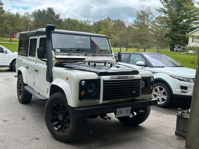 2003 Land Rocer Defender (rhd) in Cars & Trucks in Oshawa / Durham Region