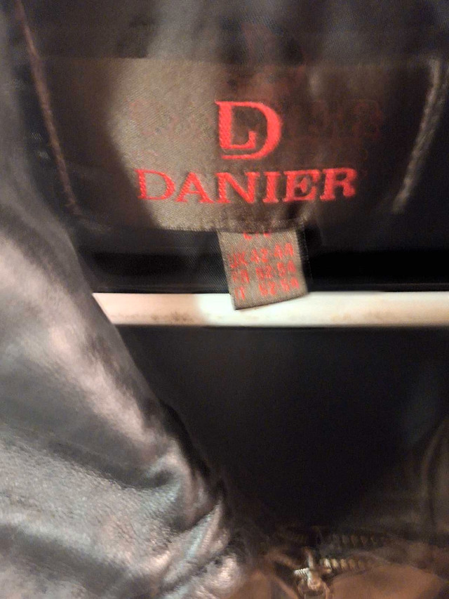 Daniel leather coat in Women's - Tops & Outerwear in St. John's - Image 4