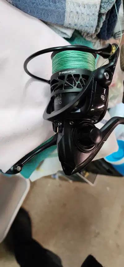 Piscifun Carbon X 2000 fishing reel w/ Ugly Stick rod, View more