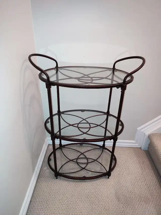 Display Shelving Unit in Hutches & Display Cabinets in City of Toronto - Image 10