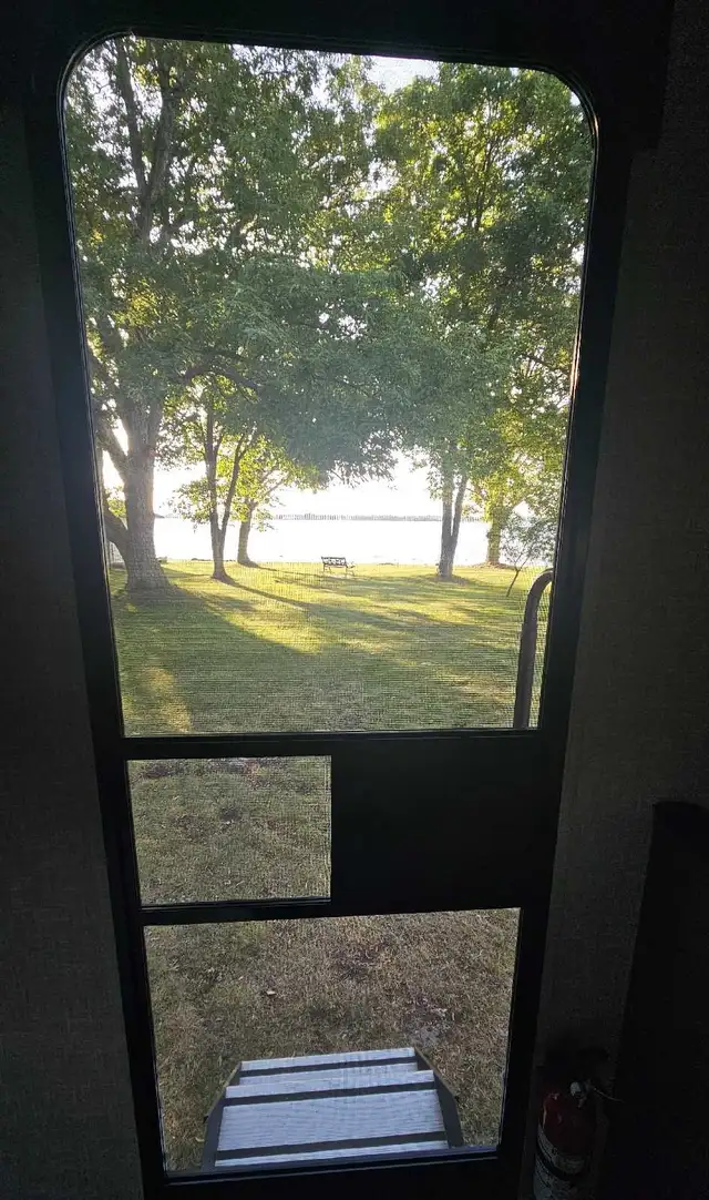 Fall Price Drop! Bunkhouse 2024 Jayco Travel Trailer in Fishing, Camping & Outdoors in Muskoka - Image 4