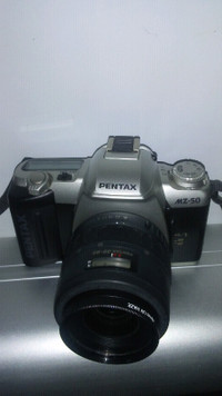 Pentax MZ-50 SLR Film Camera W/SMC Pentax 35-80mm f/4-5.6