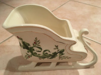 Christmas sleigh flower pot or table top 