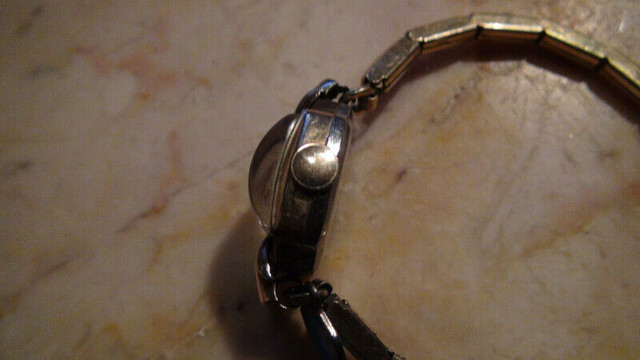 cyma tavannes lady watch in Jewellery & Watches in Laval / North Shore - Image 3