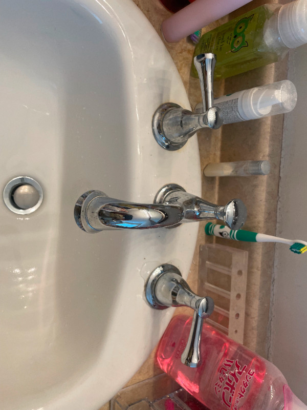 plumbing services: washroom , kitchen roughin & finishing in Plumbing in Oakville / Halton Region - Image 4