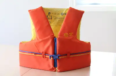 Veste de sauvetage pour la pêche, bateau, canot ou embarcation, View more