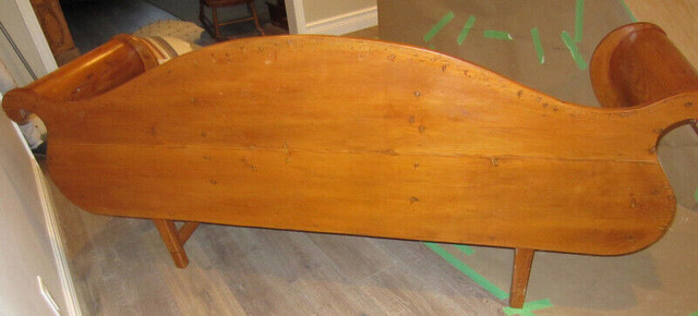 Antique Pine Bench-Circa 1880-1890’s (approx) in Arts & Collectibles in Oshawa / Durham Region - Image 2