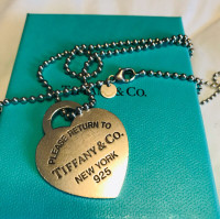 Return to Tiffany Large Heart Tag Pendant &amp; Necklace