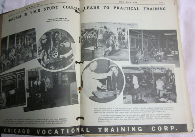 Vintage automotive Training Manual in Arts & Collectibles in Guelph - Image 4