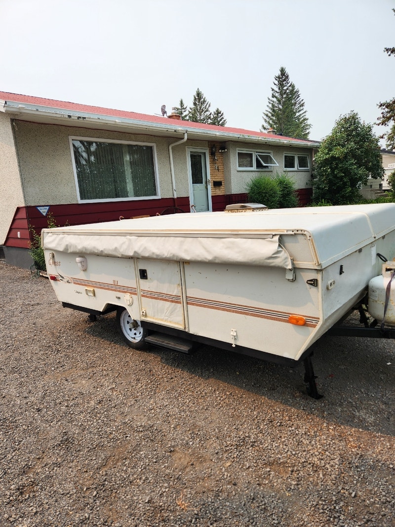 10' Jayco pop up tent trailer Travel Trailers & Campers Regina Kijiji