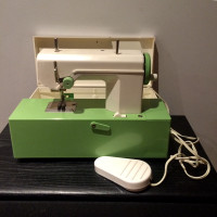 Wonderful Vintage Toy Sewing Machine, Made in Japan circa 1960s