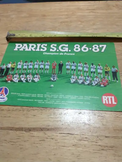 Lovely 1986-1985 Paris PSG France Champions team picture, View more