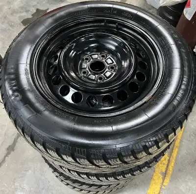 Off Toyota RAV4 Size: 225/65R17 Center Bore / Hub Bore: 60.1 mm Bolt Pattern: 5x114.3 Tire Depth: 9/...