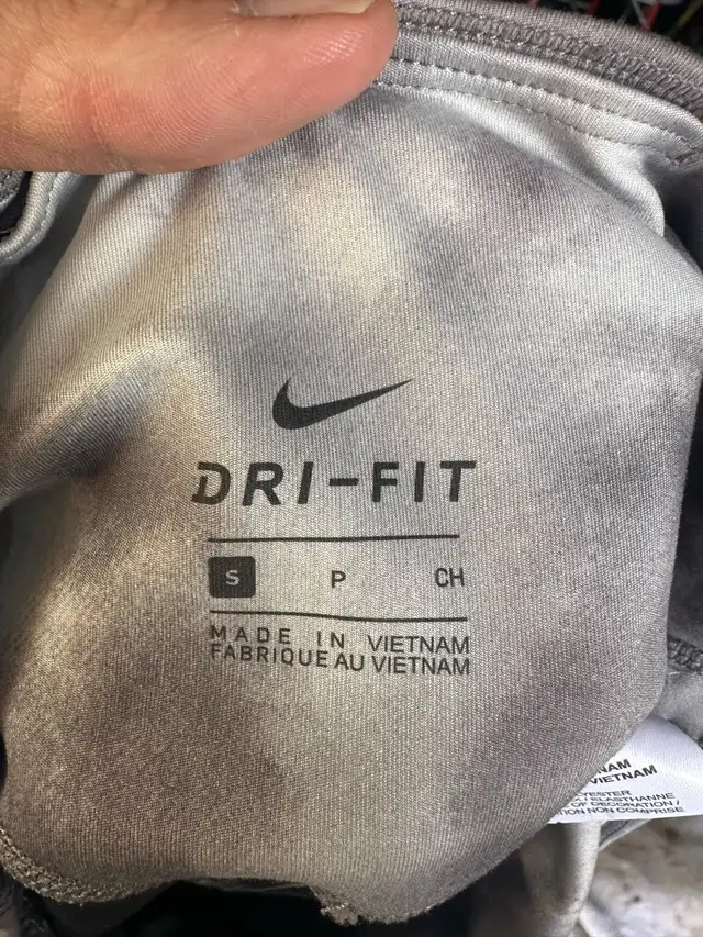 Women’s Small Dri Fit Shorts  in Women's - Bottoms in Mississauga / Peel Region - Image 3