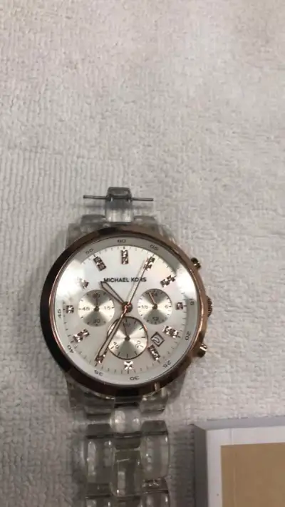 Michael Kors Watch.. broken band.. Brampton, View more